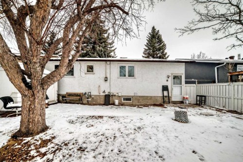 23 Marbank Way Ne, Calgary, AB - Outdoor