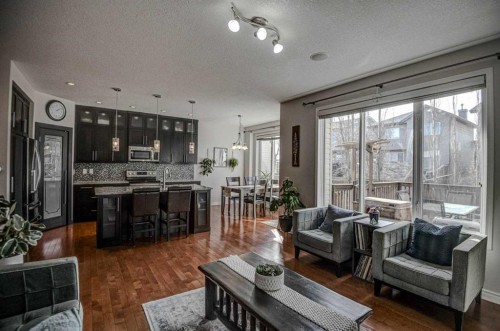 148 Copperfield Common Se, Calgary, AB - Indoor Photo Showing Living Room
