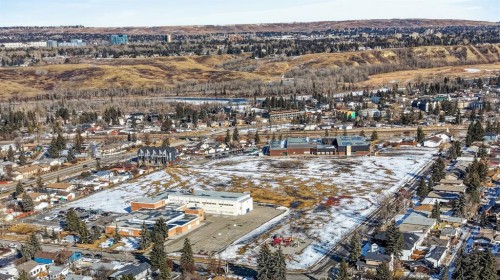 403 Bow Grove Nw, Calgary, AB - Outdoor With View