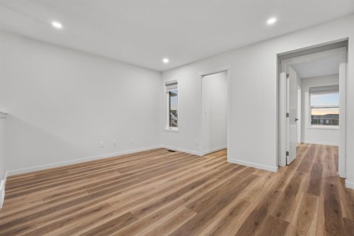 353 Herron Mews Ne, Calgary, AB - Indoor Photo Showing Other Room