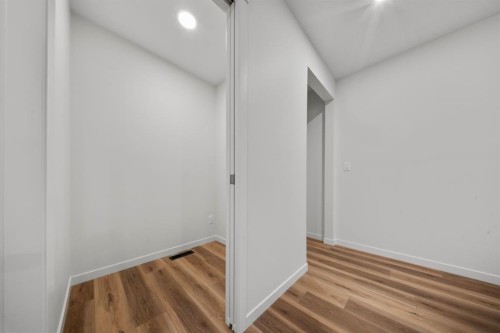 353 Herron Mews Ne, Calgary, AB - Indoor Photo Showing Other Room
