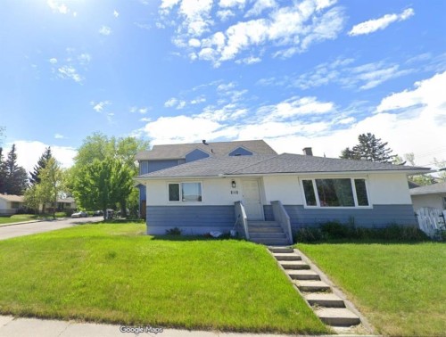 3203 9 Street Nw, Calgary, AB - Outdoor