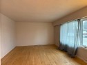 3203 9 Street Nw, Calgary, AB  - Indoor Photo Showing Other Room 