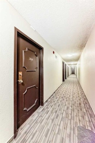 308-718 12 Avenue Sw, Calgary, AB - Indoor Photo Showing Bedroom