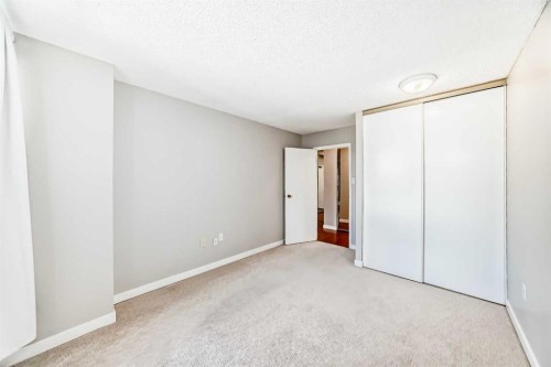 308-718 12 Avenue Sw, Calgary, AB - Indoor Photo Showing Other Room