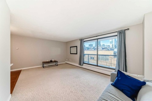 308-718 12 Avenue Sw, Calgary, AB - Indoor Photo Showing Other Room