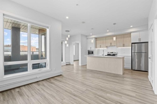 116-238 Sage Valley Common Nw, Calgary, AB - Indoor Photo Showing Kitchen