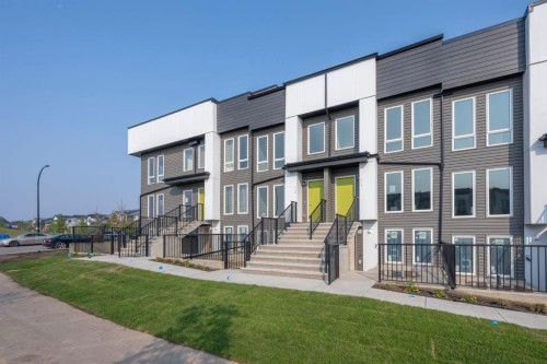 412 Seton Circle Se, Calgary, AB - Outdoor