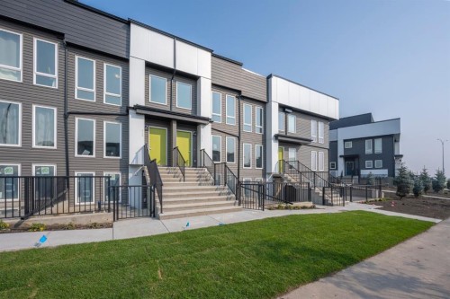 412 Seton Circle Se, Calgary, AB - Outdoor With Facade