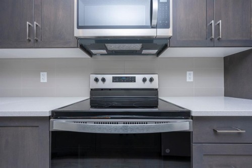 412 Seton Circle Se, Calgary, AB - Indoor Photo Showing Kitchen