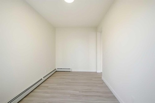 2221-15 Skyview Point Crescent Ne, Calgary, AB - Indoor Photo Showing Other Room