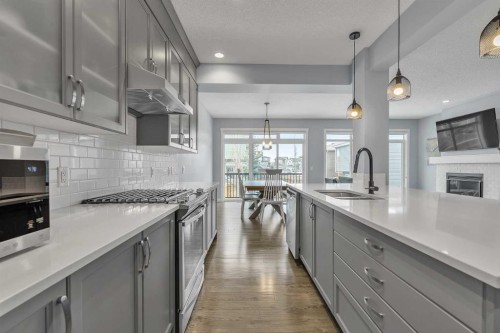 78 Sage Bluff View Nw, Calgary, AB - Indoor Photo Showing Kitchen With Double Sink With Upgraded Kitchen