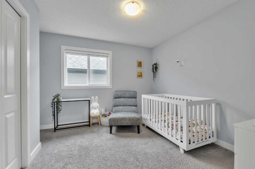 78 Sage Bluff View Nw, Calgary, AB - Indoor Photo Showing Bedroom