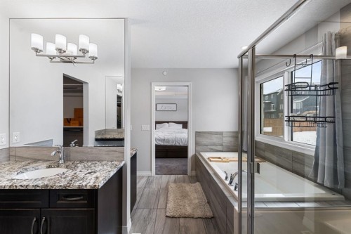 308 Lucas Way Nw, Calgary, AB - Indoor