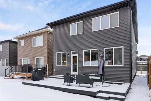 308 Lucas Way Nw, Calgary, AB - Outdoor