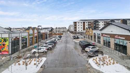 308 Lucas Way Nw, Calgary, AB - Outdoor