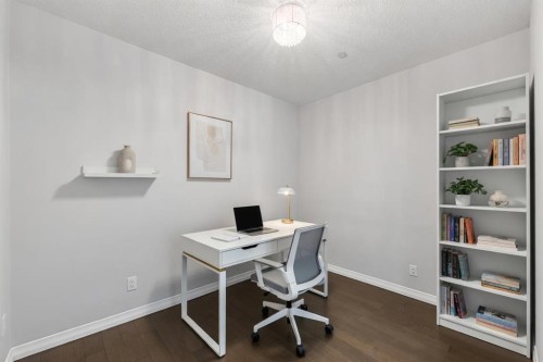 308 Lucas Way Nw, Calgary, AB - Indoor Photo Showing Office