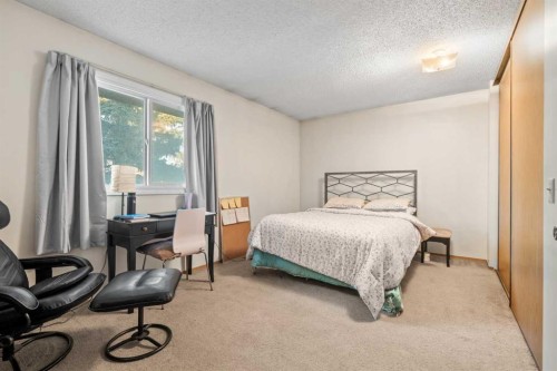 49 Range Gardens Nw, Calgary, AB 