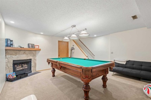 49 Range Gardens Nw, Calgary, AB 