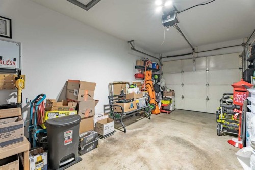 13 Park Ln Place, Strathmore, AB - Indoor Photo Showing Garage