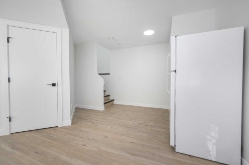 4249 Catalina Boulevard Ne, Calgary, AB - Indoor Photo Showing Other Room