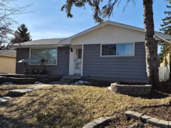 627 Seymour Avenue SWCalgary, AB T2W 0N5