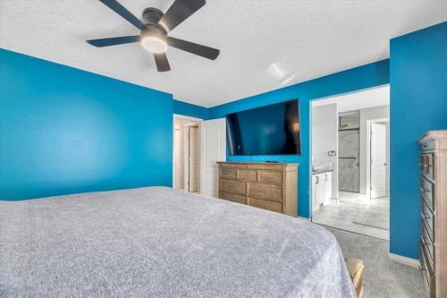 260 Ranch Close, Strathmore, AB - Indoor Photo Showing Bedroom