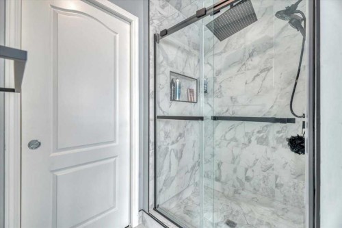 260 Ranch Close, Strathmore, AB - Indoor Photo Showing Bathroom