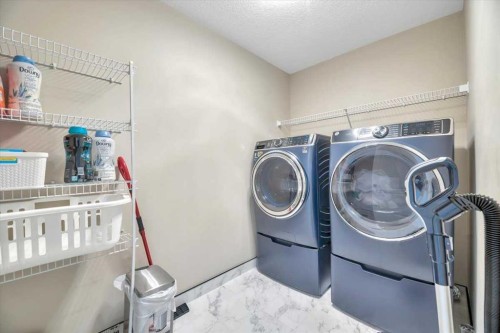 260 Ranch Close, Strathmore, AB - Indoor Photo Showing Laundry Room