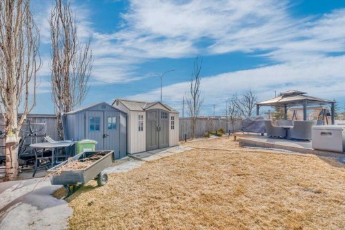 260 Ranch Close, Strathmore, AB - Outdoor