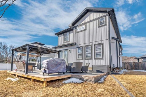 260 Ranch Close, Strathmore, AB - Outdoor