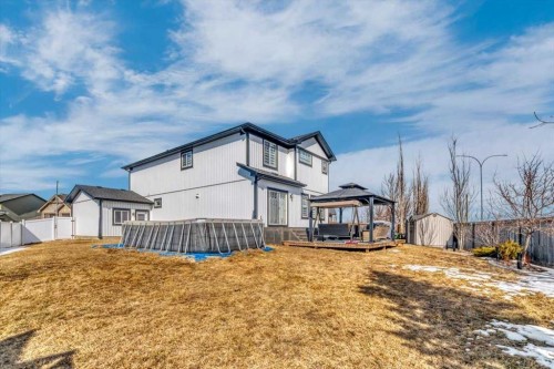260 Ranch Close, Strathmore, AB - Outdoor