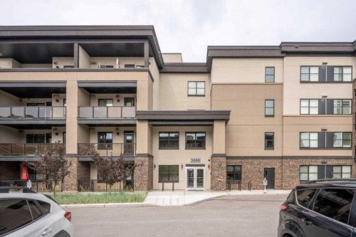 3103-80 Greenbriar Place Nw, Calgary, AB - Outdoor With Facade