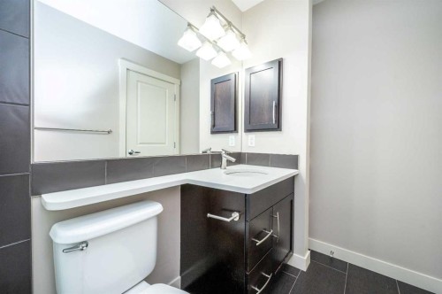 57 Aspen Hills Common Sw, Calgary, AB - Indoor Photo Showing Bathroom