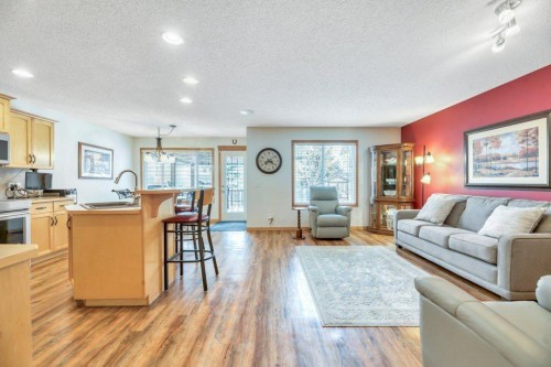 187 Brightondale Crescent Se, Calgary, AB - Indoor Photo Showing Living Room