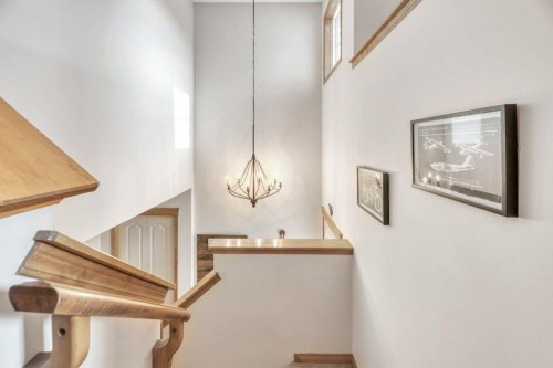 187 Brightondale Crescent Se, Calgary, AB - Indoor Photo Showing Other Room