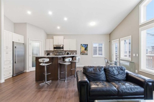 1151 Westmount Drive, Strathmore, AB - Indoor