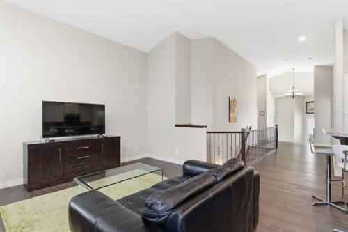 1151 Westmount Drive, Strathmore, AB - Indoor Photo Showing Living Room