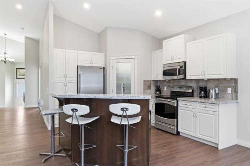 1151 Westmount Drive, Strathmore, AB - Indoor Photo Showing Kitchen With Stainless Steel Kitchen
