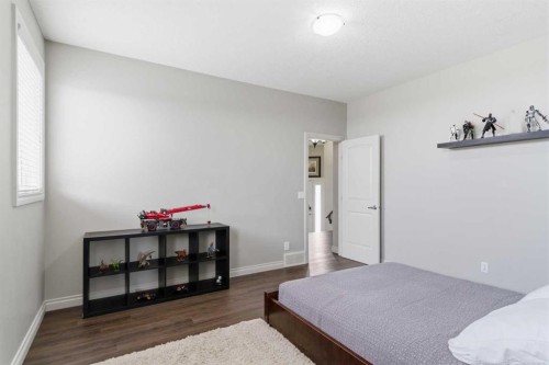 1151 Westmount Drive, Strathmore, AB - Indoor Photo Showing Bedroom