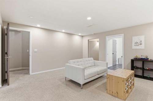 1151 Westmount Drive, Strathmore, AB - Indoor