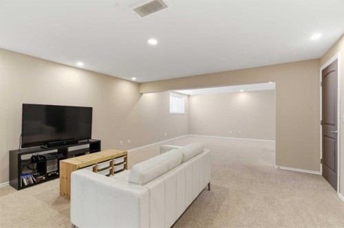 1151 Westmount Drive, Strathmore, AB - Indoor