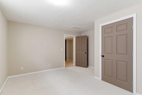 1151 Westmount Drive, Strathmore, AB - Indoor Photo Showing Other Room