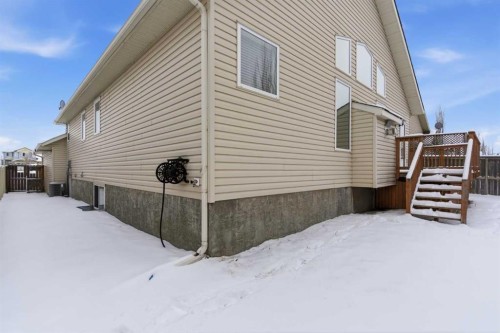1151 Westmount Drive, Strathmore, AB - Outdoor With Exterior