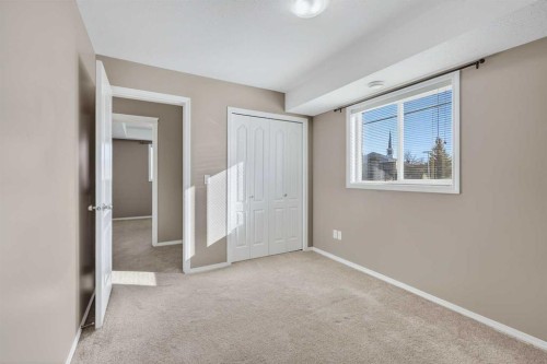 302-8 Bayside Place, Strathmore, AB - Indoor Photo Showing Other Room
