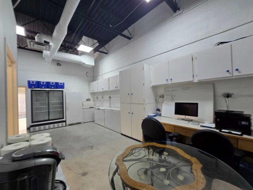 3132 26 Street Ne, Calgary, AB 