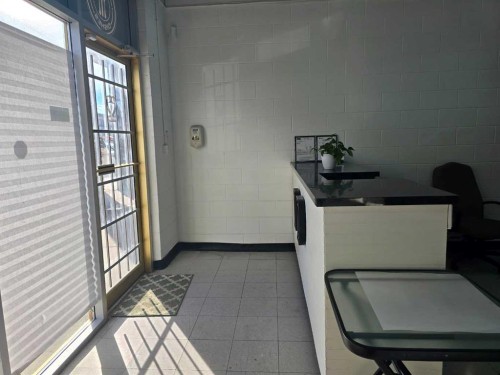 3132 26 Street Ne, Calgary, AB 