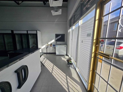 3132 26 Street Ne, Calgary, AB 