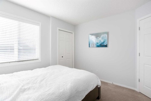 54 Springborough Point Sw, Calgary, AB - Indoor Photo Showing Bedroom