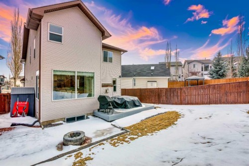 54 Springborough Point Sw, Calgary, AB - Outdoor